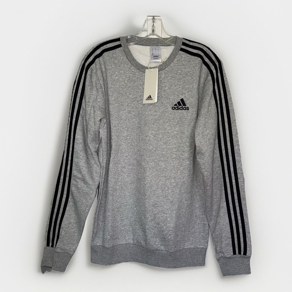 NWT Adidas Essentials Fleece 3 Stripes Sweatshirt Gray Small Crewneck GK9110